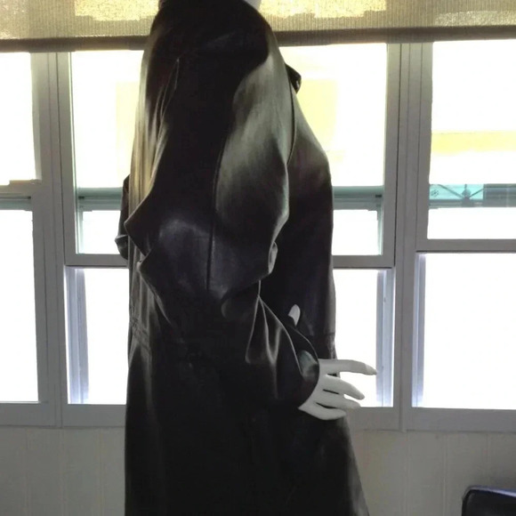 VINTAGE 1990's Talbot's Leather Coat; Large; Retro, Swagger, Eclectic Chic, warm - Picture 3 of 7